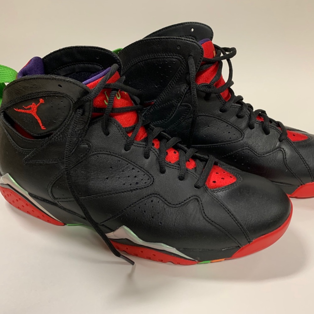 Air Jordan Retro 7